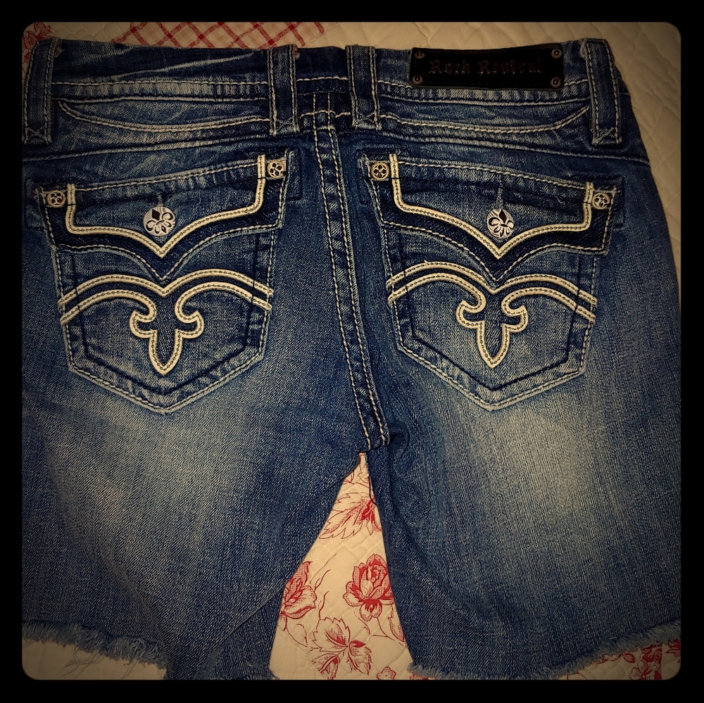 Rock Revival Anja cut offs size 27